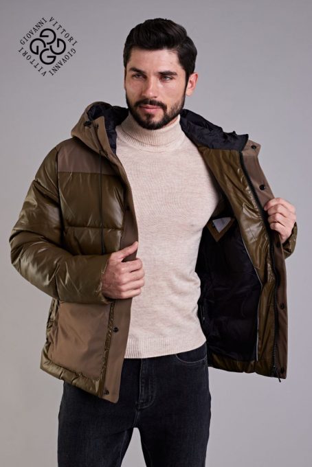 Зимняя мужская куртка цвета хаки 2021-2022