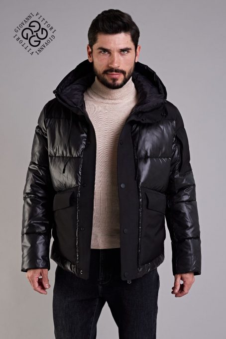 Зимняя мужская куртка в черном цвете 2021-2022