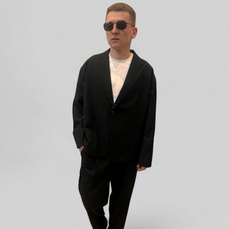 Костюм oversize на выпускной в черном цвете